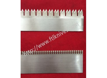 Long Saw Toothed Cutting Knife Blade