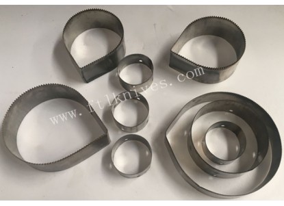 Small teeth punch knife for film paper